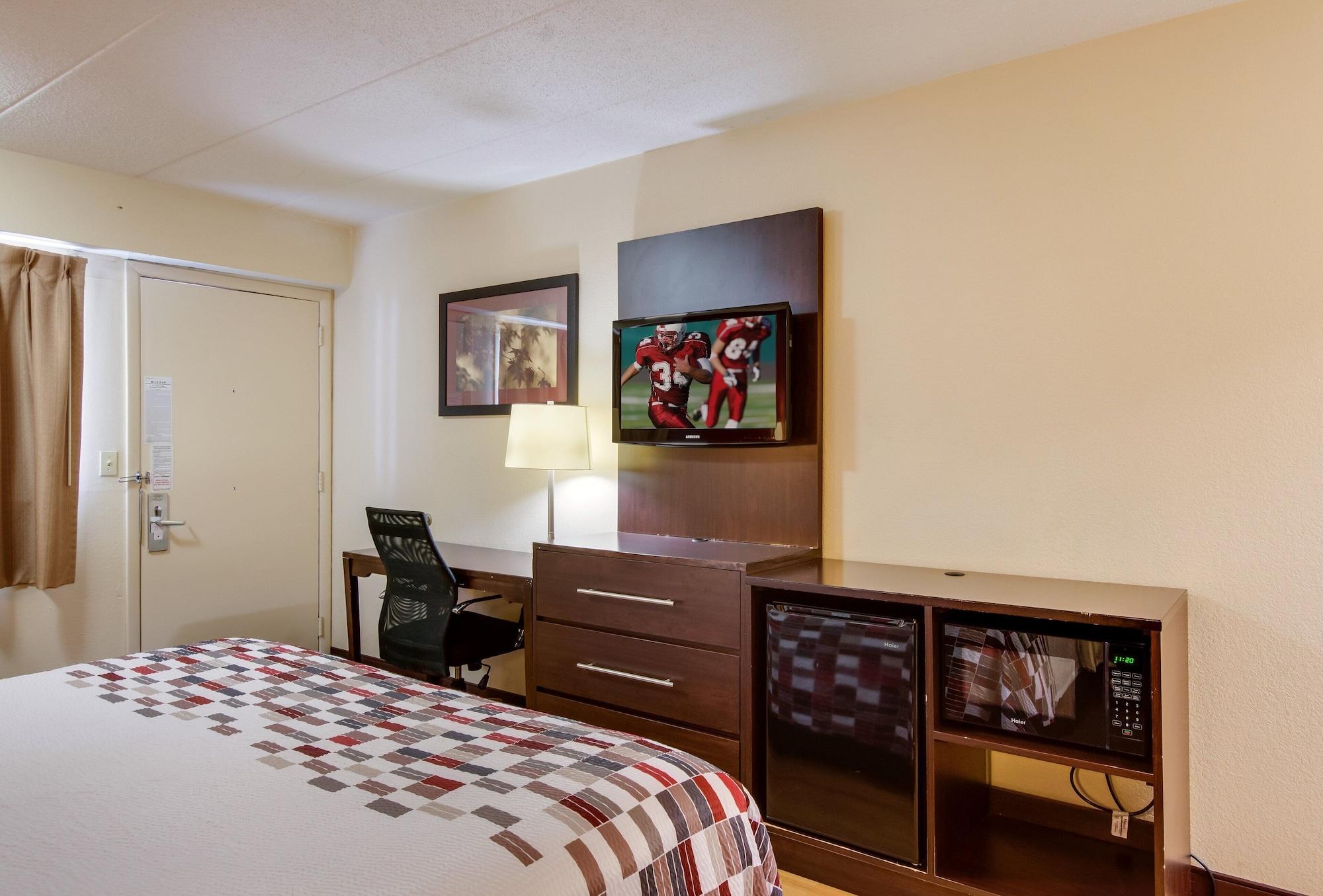 Red Roof Inn Grand Rapids Airport Каскейд Экстерьер фото