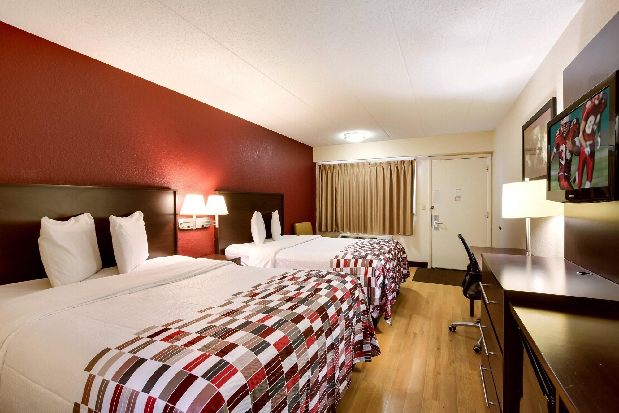 Red Roof Inn Grand Rapids Airport Каскейд Экстерьер фото