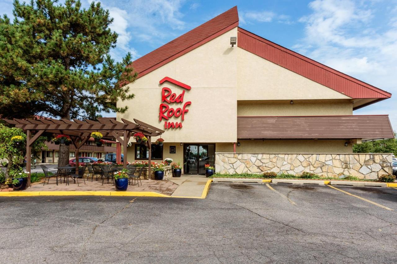 Red Roof Inn Grand Rapids Airport Каскейд Экстерьер фото