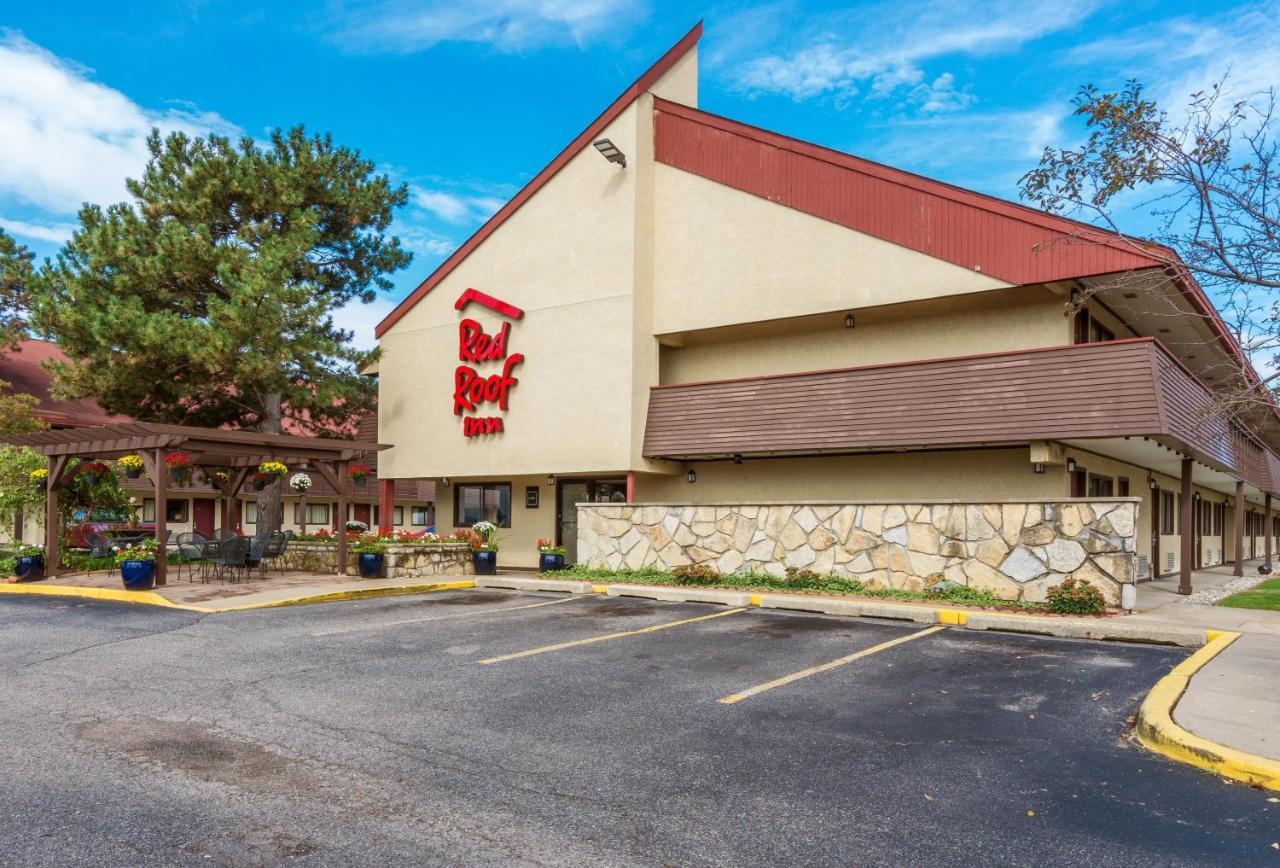 Red Roof Inn Grand Rapids Airport Каскейд Экстерьер фото