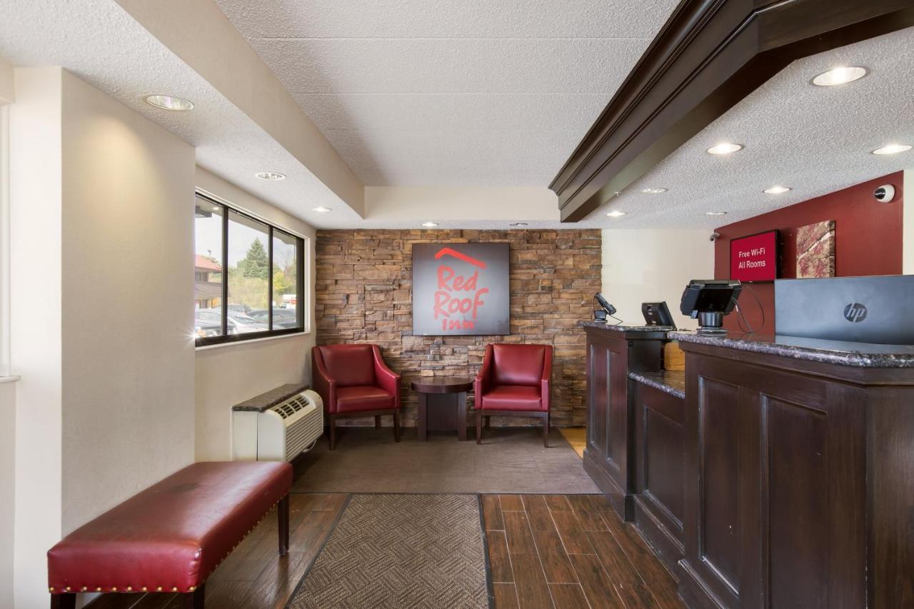 Red Roof Inn Grand Rapids Airport Каскейд Экстерьер фото